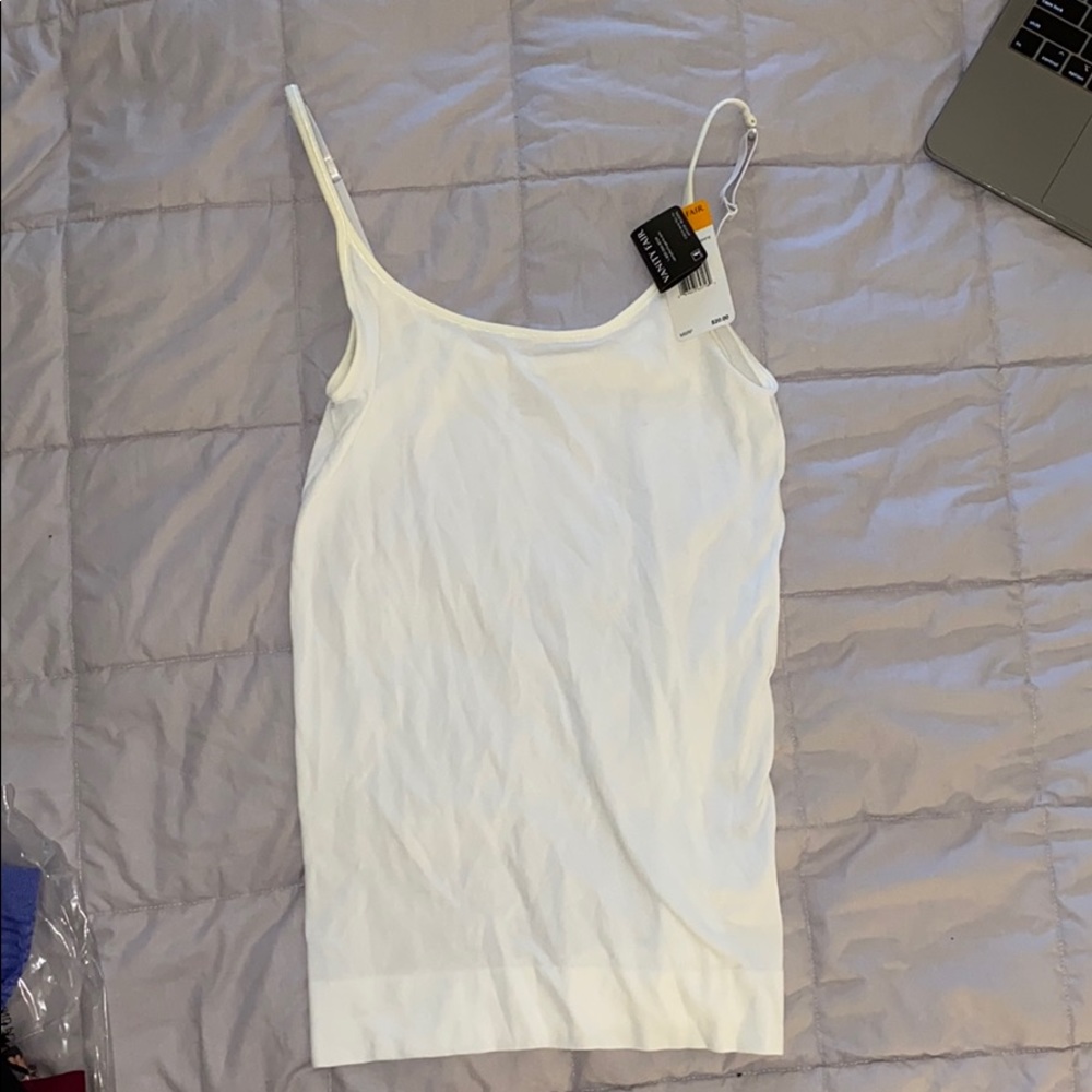 White slip tank